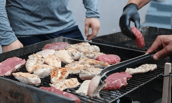 How to organize camping equipment for Junior? 3 cooking